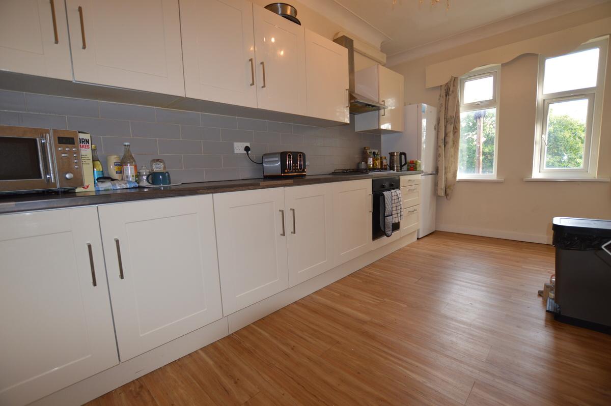 5 bedroom apartment for rent Sefton Court, Leeds, LS6 1LU UniHomes