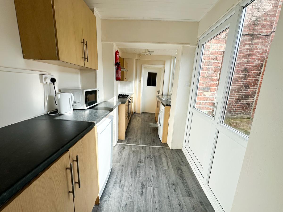 4 bedroom house for rent Croydon Road, Newcastle, NE4 5LQ UniHomes