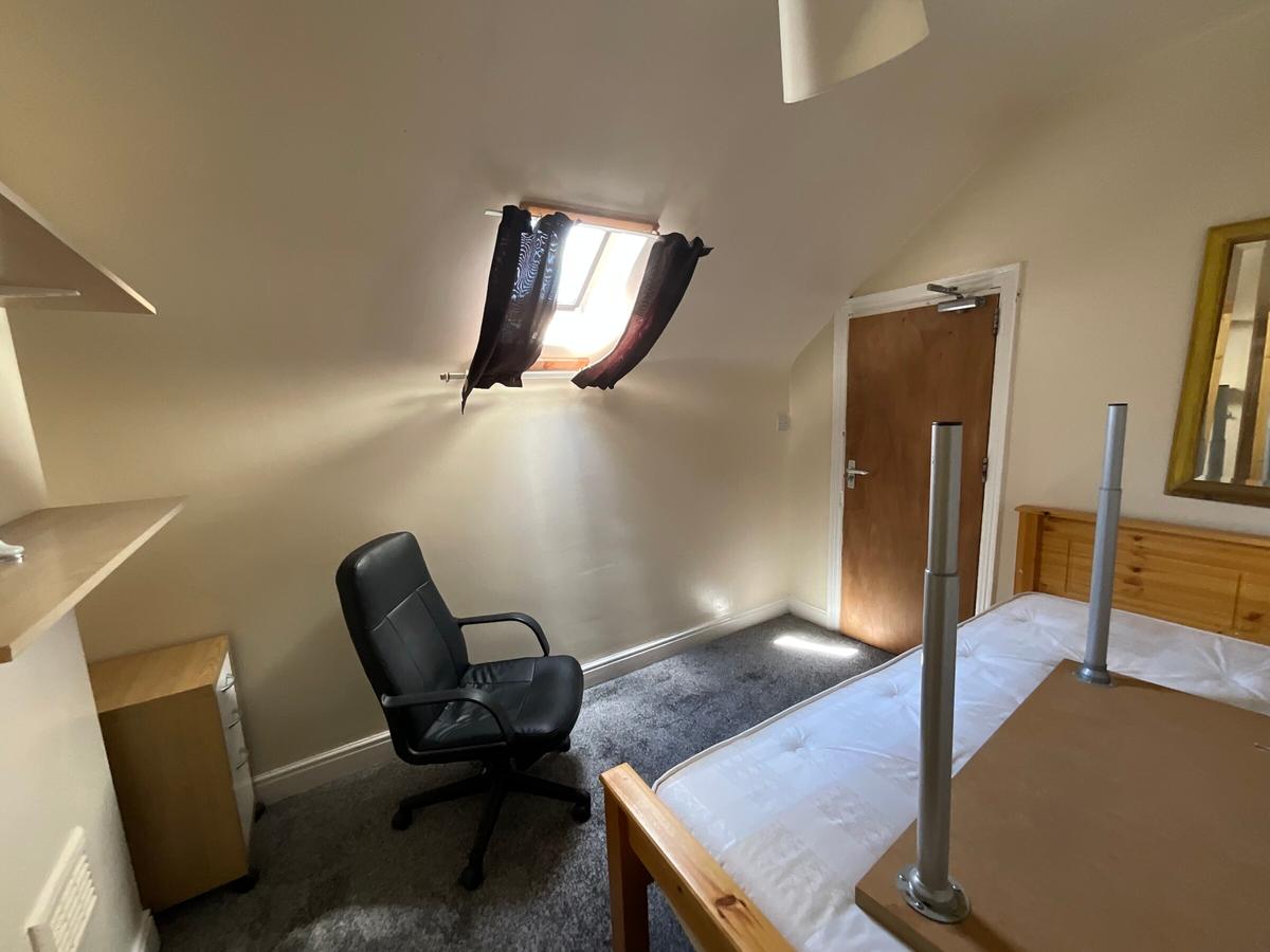 5 bedroom house for rent Albert Grove, Nottingham, NG7 1PB UniHomes