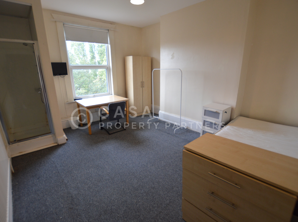 8 bedroom house for rent Cardigan Road, Leeds, LS6 3BJ UniHomes