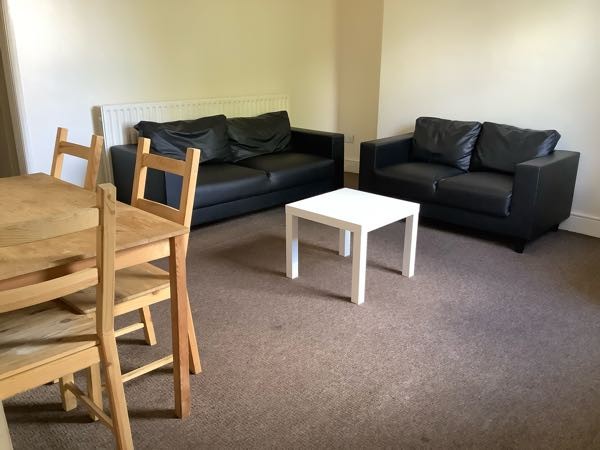 2 bedroom apartment on Ilkeston Road, Lenton, Nottingham
