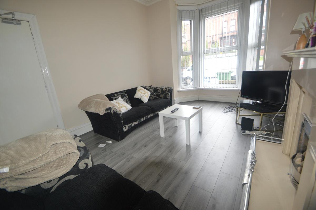 5 bedroom house for rent Cardigan Road, Leeds, LS6 1QL UniHomes