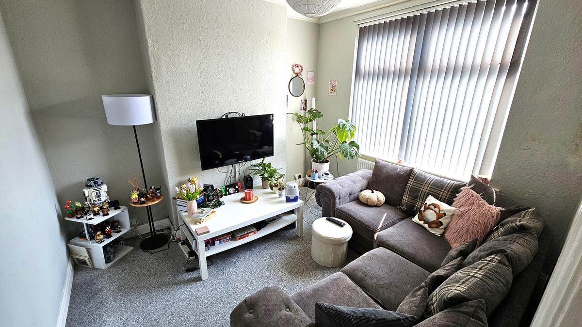 2 bedroom house on Tavistock Street, Newland, Hull
