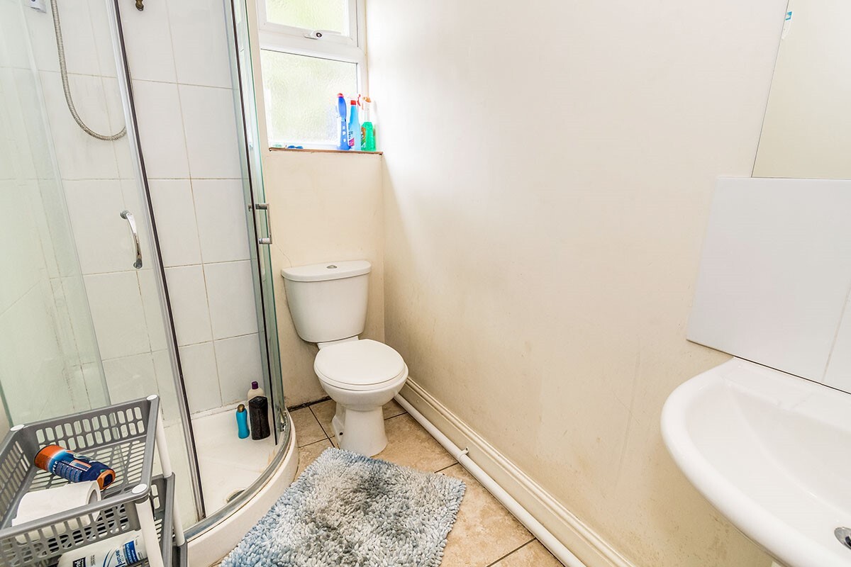 6 bedroom house for rent Hartley Avenue, Southampton, SO17 3QZ UniHomes