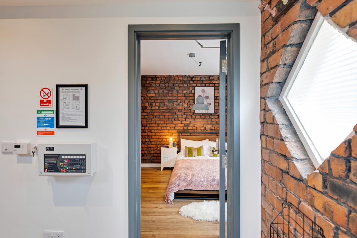 7 bedroom house for rent Warren Road Bristol, BS34 7EJ UniHomes