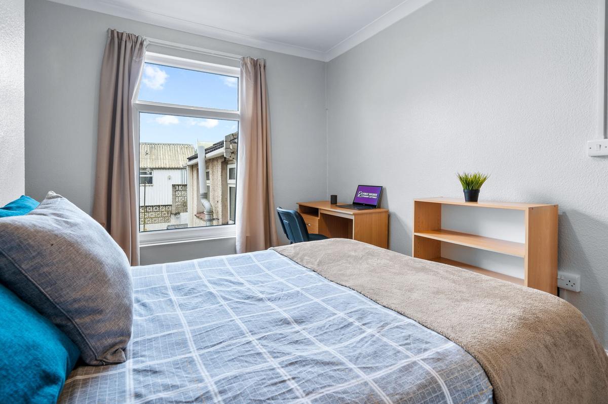 5 bedroom house for rent St. Helens Avenue, Swansea, SA1 4NN UniHomes