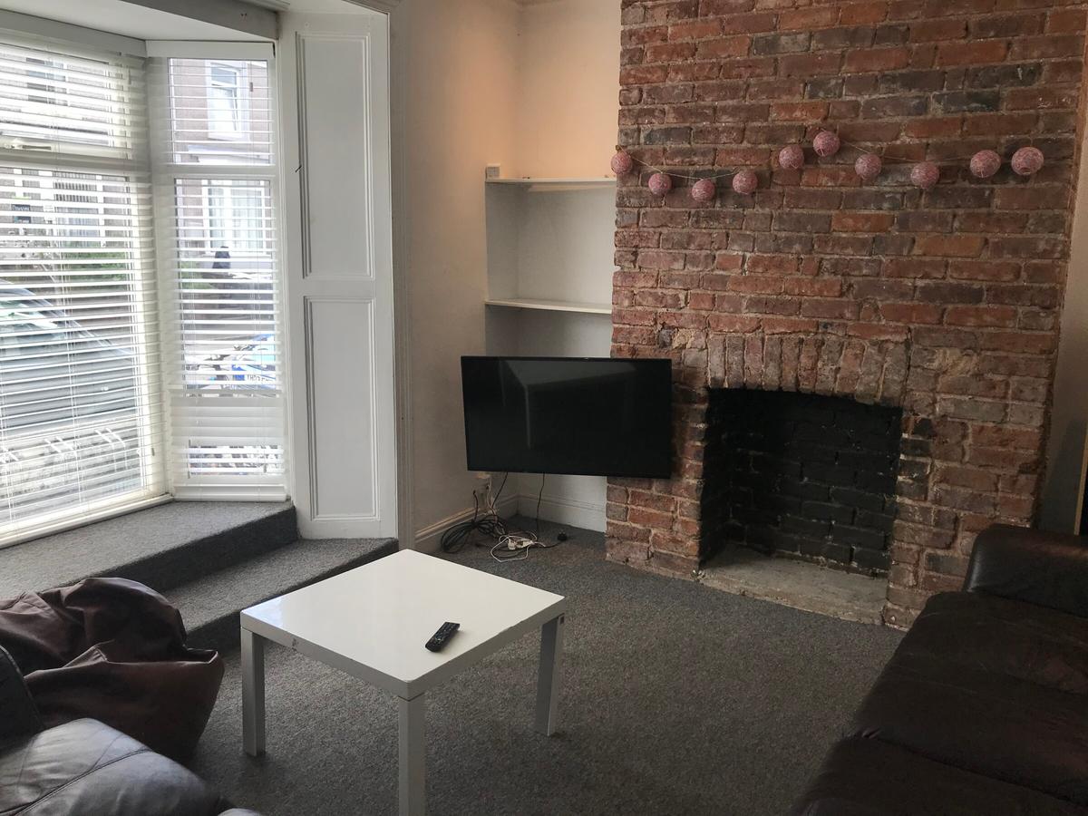 6 bedroom house for rent Marlborough Road, Swansea, SA2 0DZ UniHomes