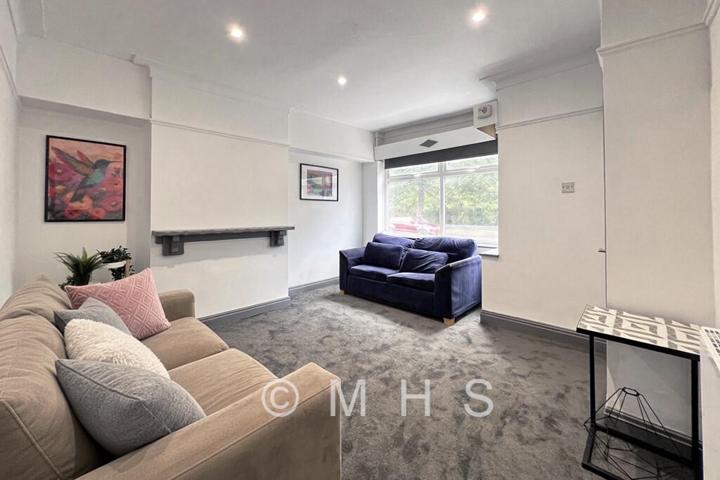 4 bedroom house on Park View Road, Burley, Leeds