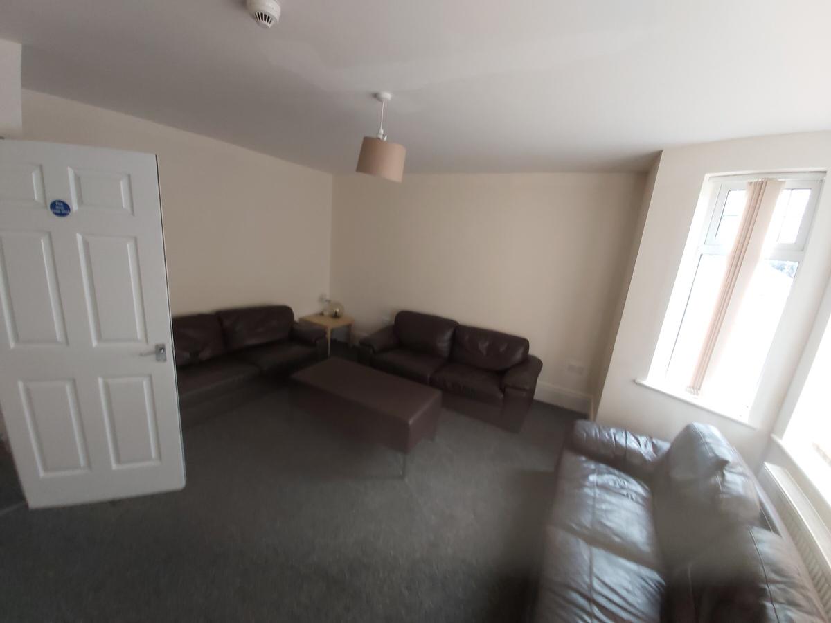 9 bedroom house for rent Green Dykes Lane, York, YO10 3HA UniHomes