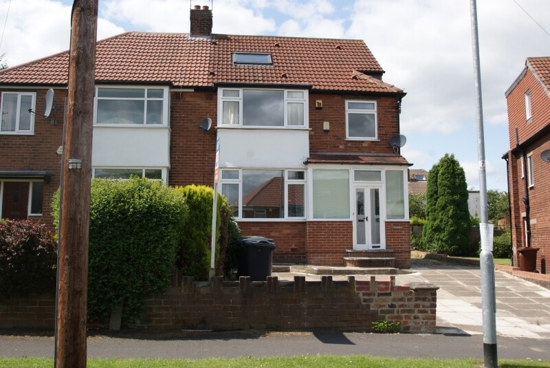 6 bedroom house for rent Becketts Park Crescent, Leeds, LS6 3PH UniHomes