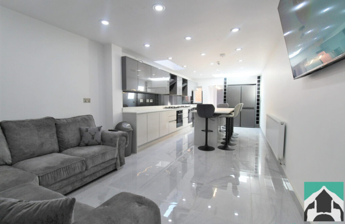 7 bedroom house on Dawlish Road, Selly Oak, Birmingham