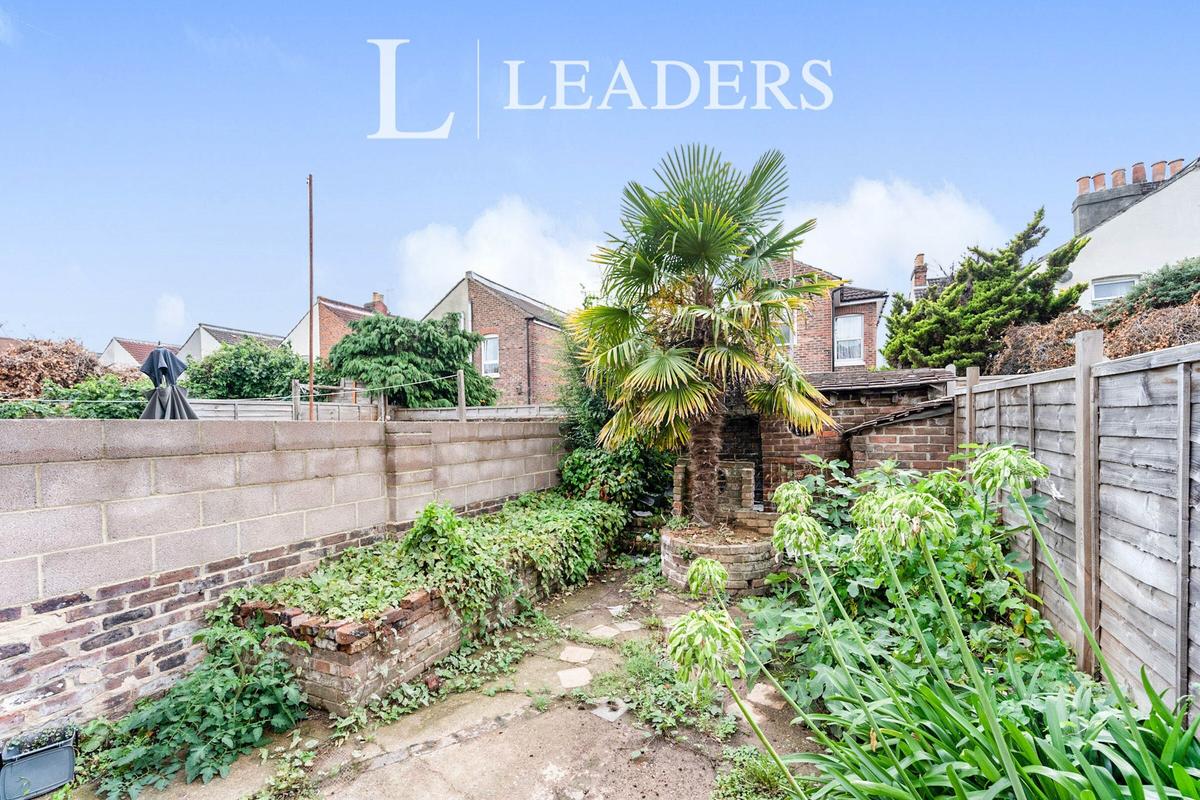 5 bedroom house for rent Bradford Road, Portsmouth, PO5 1AA UniHomes