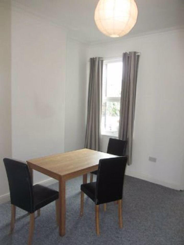 4 bedroom house for rent Rushworth Avenue Nottingham, NG2 7LF UniHomes