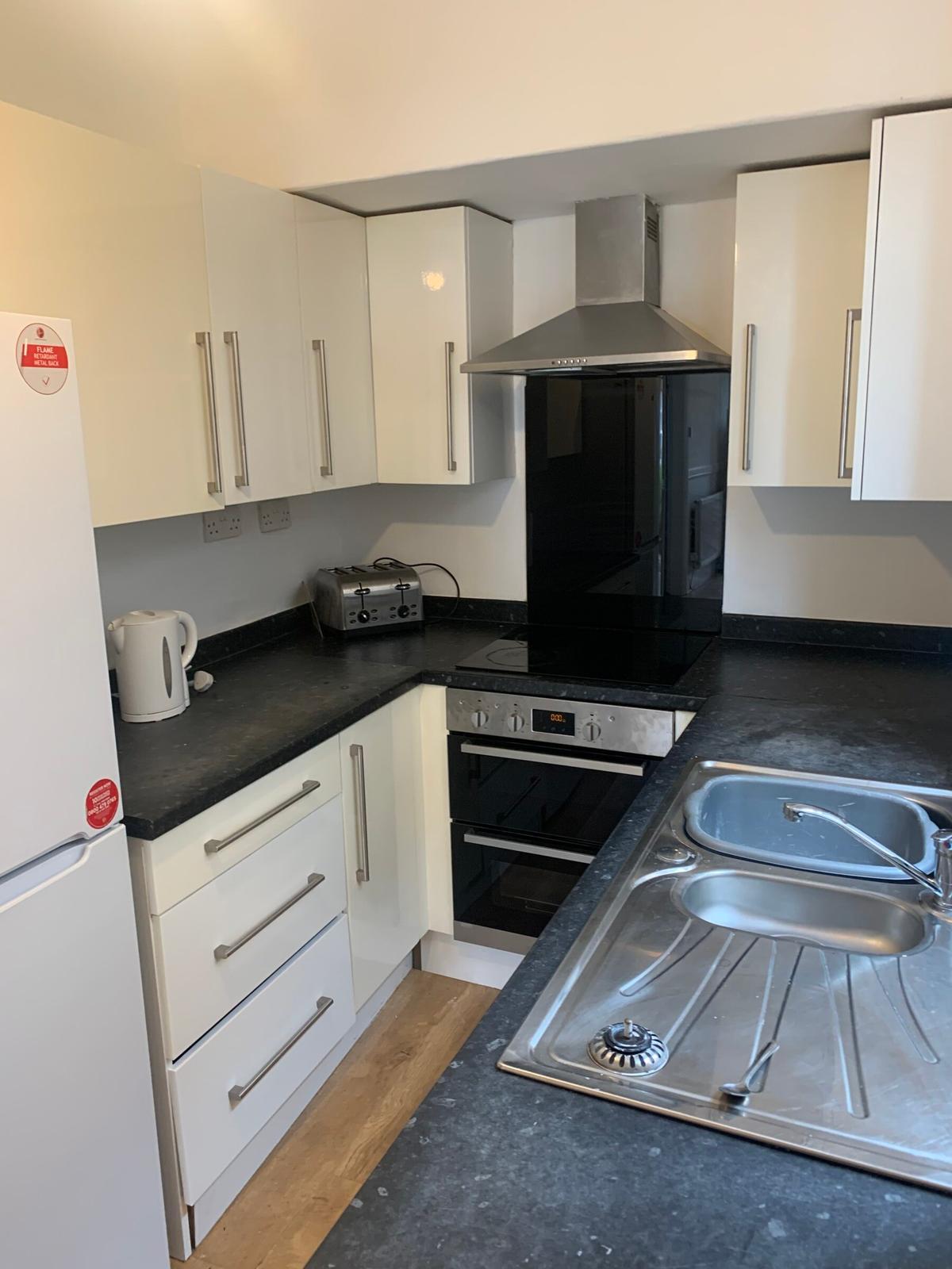 4 bedroom house for rent Wembley Grove, Manchester, M14 6EJ UniHomes