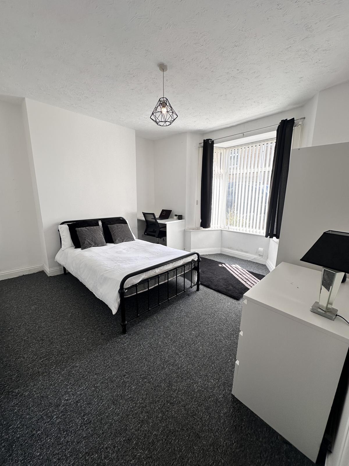 4 bedroom house on Canterbury Road, Brynmill, Swansea