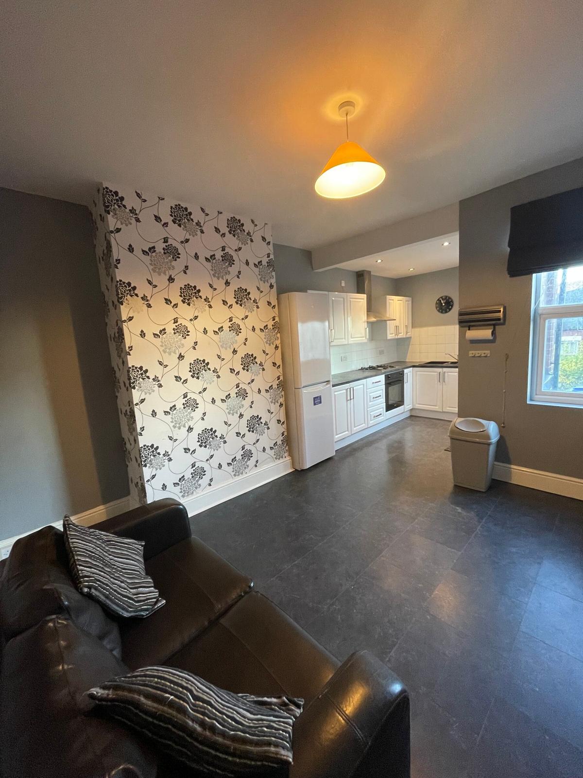 4 bedroom house for rent Moor End Road, Sheffield, S10 1ND UniHomes