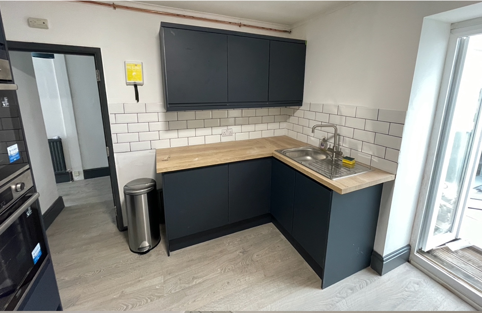 5 bedroom house for rent Wellington Terrace, Falmouth, TR11 3BN UniHomes