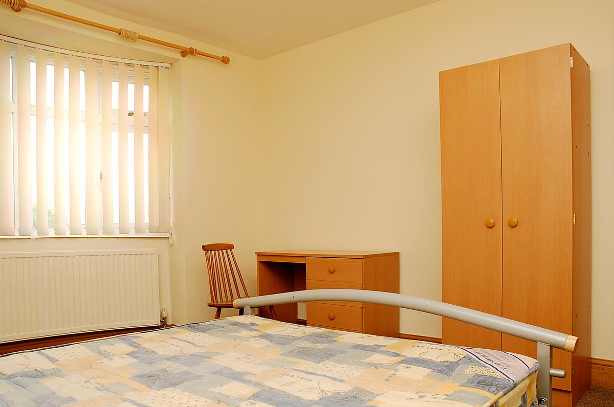 4 bedroom house for rent Whitebrook Road, Manchester, M14 6EH UniHomes