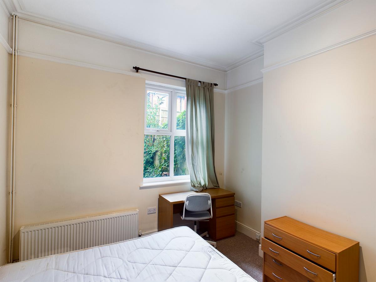 5 bedroom house for rent Burford Road, Nottingham, NG7 6BD UniHomes