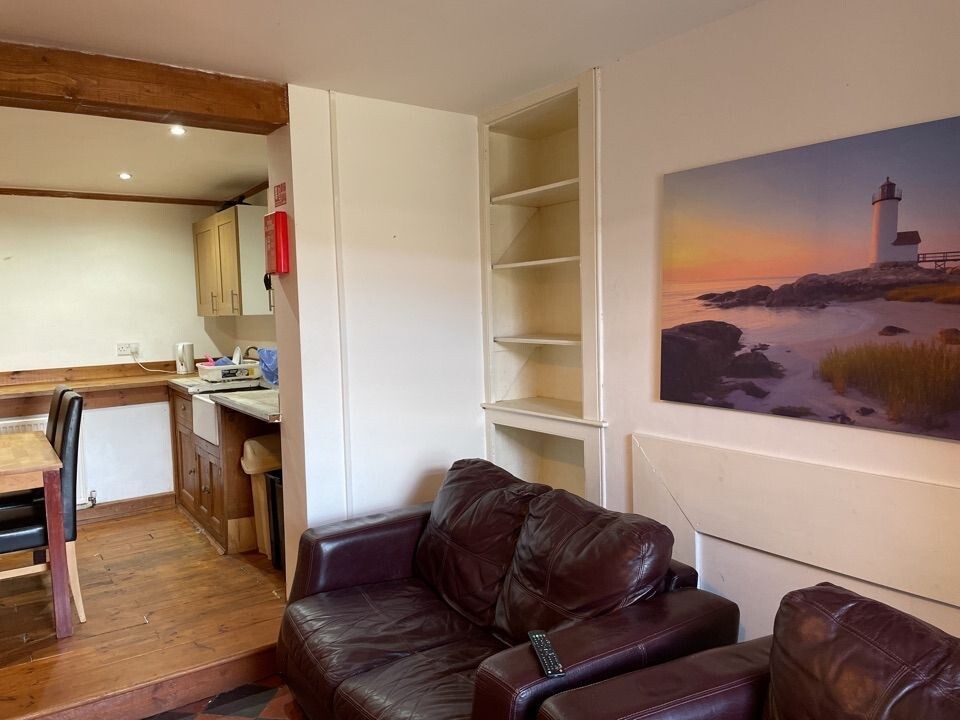 4 bedroom house for rent Waterloo Place Swansea, SA2 0DE UniHomes