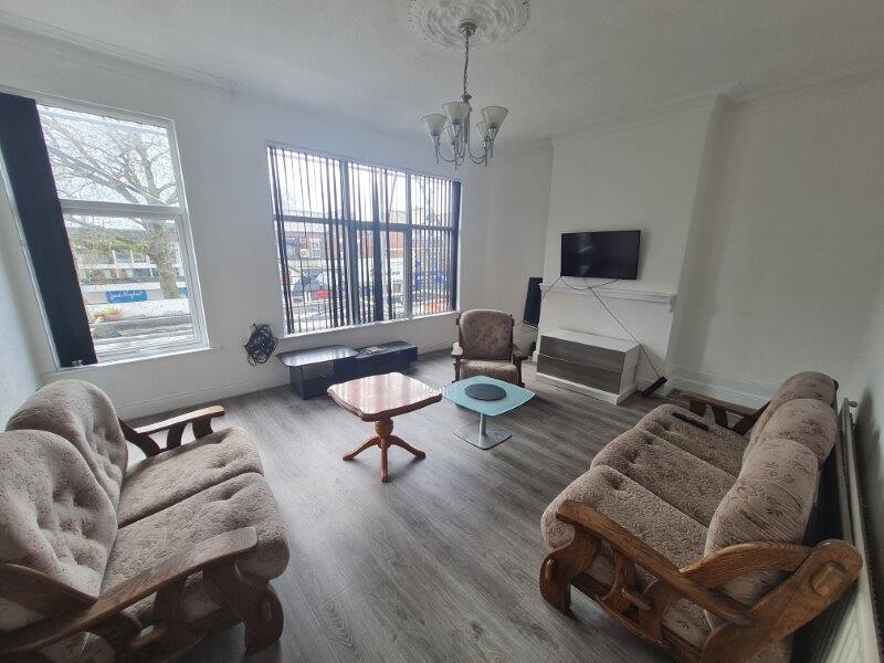 4 bedroom apartment for rent Wilbraham Road, Manchester, M21 0AS UniHomes