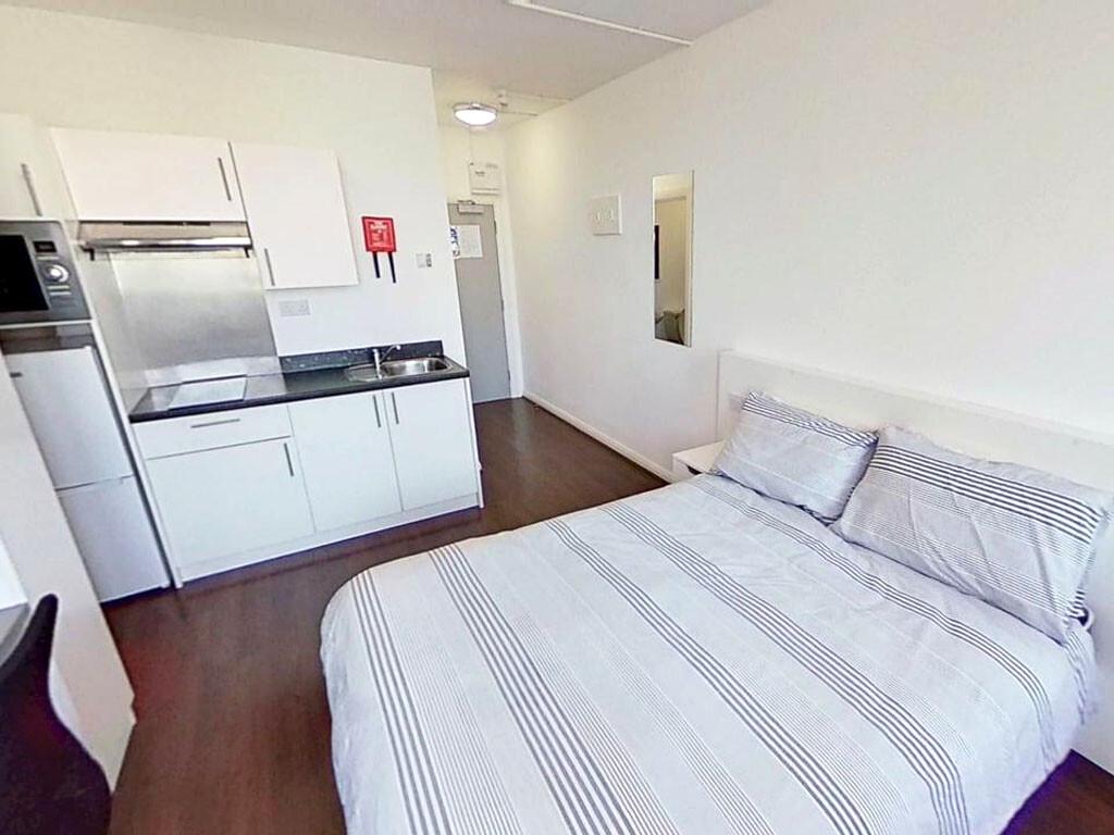 1 bedroom apartment on Milton Street, City Centre, Nottingham
