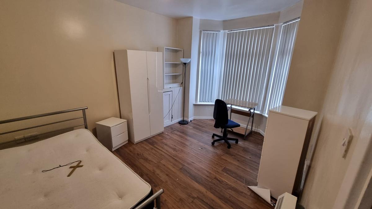 7 bedroom house for rent Crofton Street, Manchester, M14 4DX UniHomes