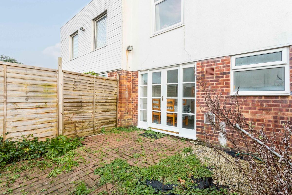 4 bedroom house for rent Belmont Place, Portsmouth, PO5 1NB UniHomes