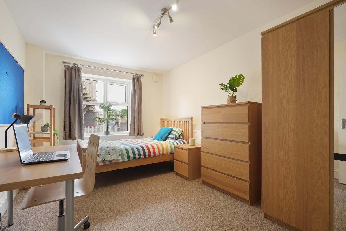 3 bedroom apartment for rent Hodgson Street Sheffield, S3 7WQ UniHomes