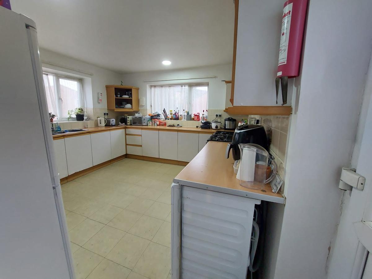 7 bedroom house for rent Roslin Road, Sheffield, S10 1FA UniHomes