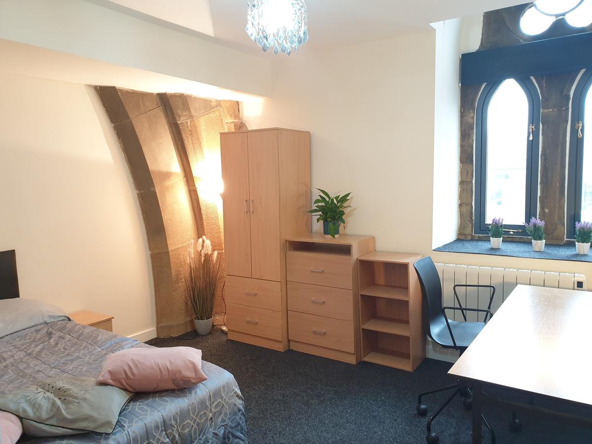 7 bedroom apartment on Hanover Street, City Centre, Sheffield