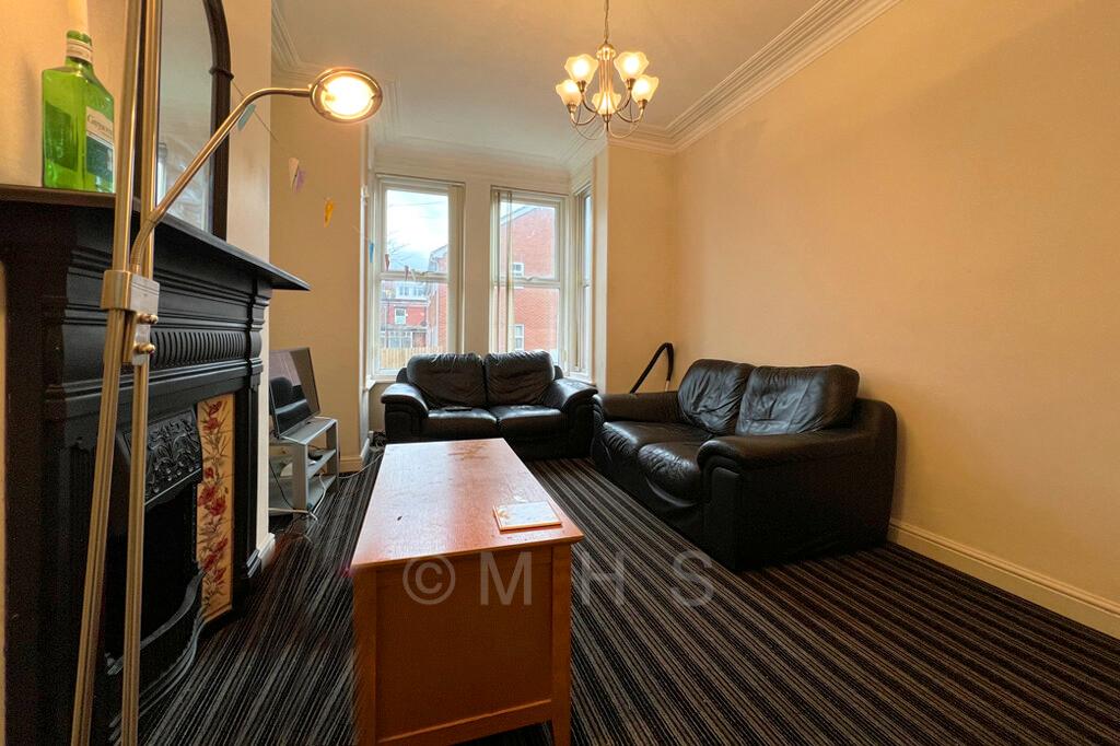 5 bedroom house for rent Stanmore Place, Leeds, LS4 2RR UniHomes