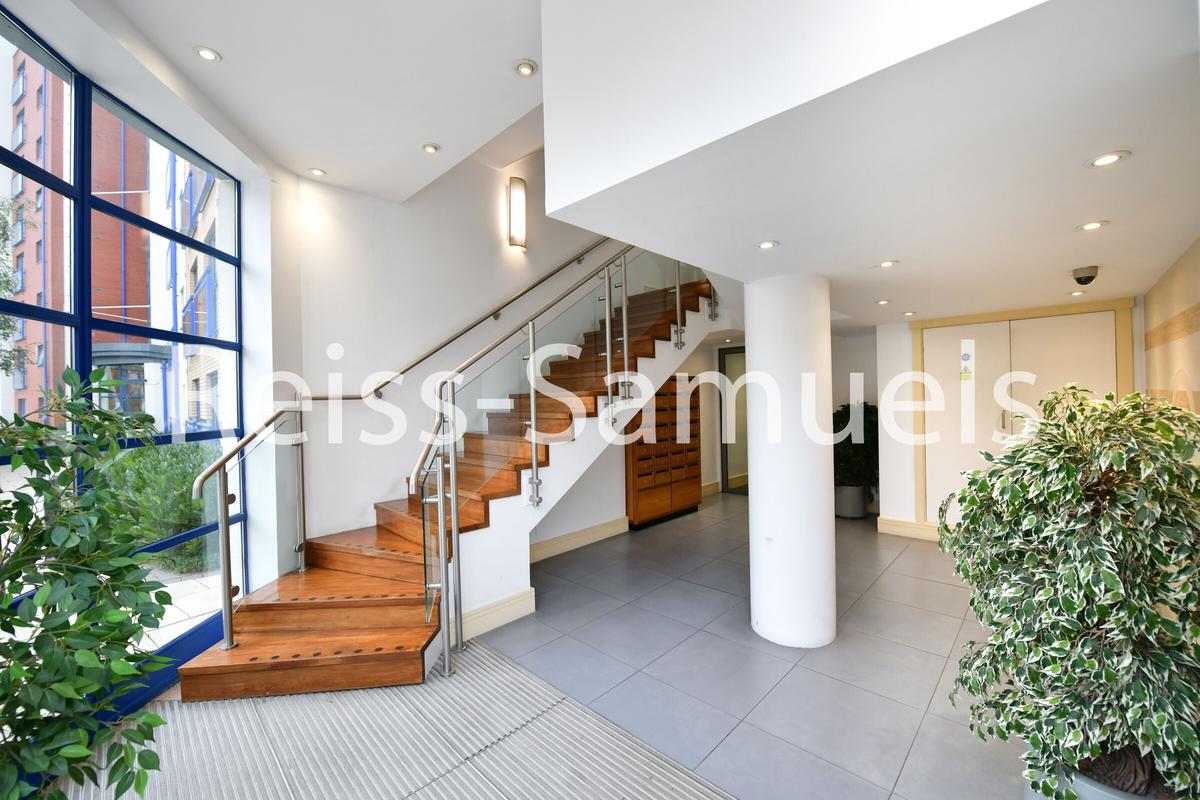 3 bedroom house for rent Newton Place London, E14 3TT UniHomes