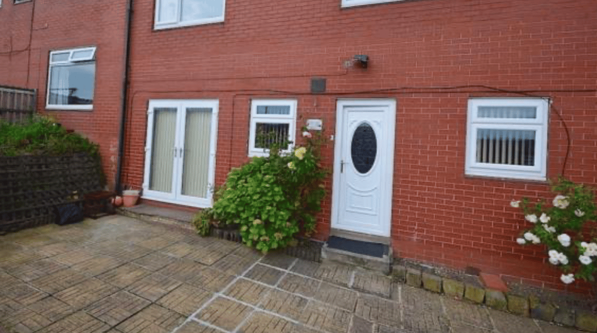 2 bedroom house for rent Howden Gardens, Leeds, LS6 1SH UniHomes