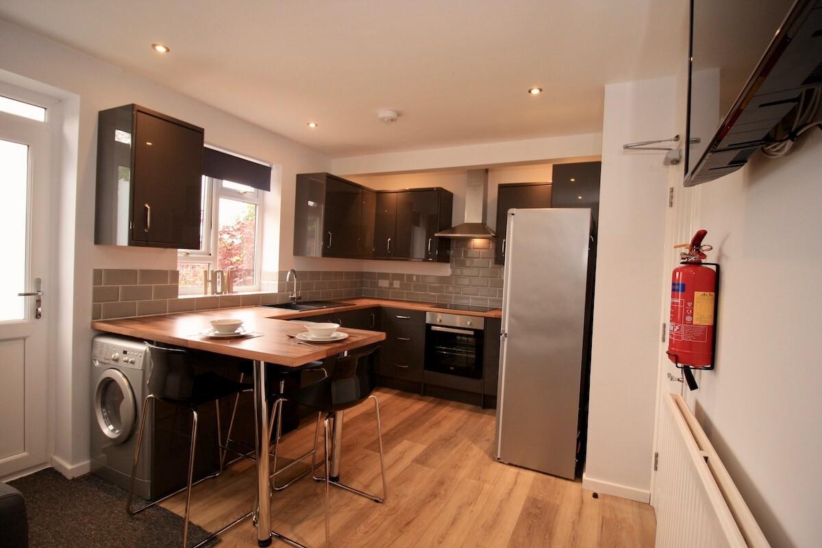 5 bedroom house for rent Grasmere Close, Norwich, NR5 8LR UniHomes