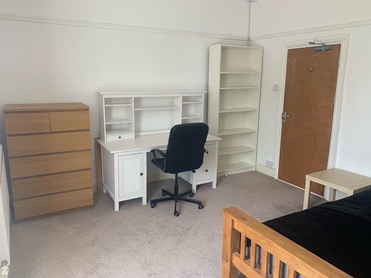 4 bedroom house for rent Rhondda Street, Swansea, SA1 6EU UniHomes