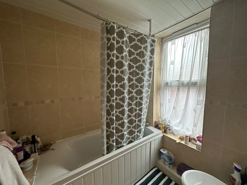 2 bedroom house for rent Kelsall Road, Leeds, LS6 1QZ UniHomes