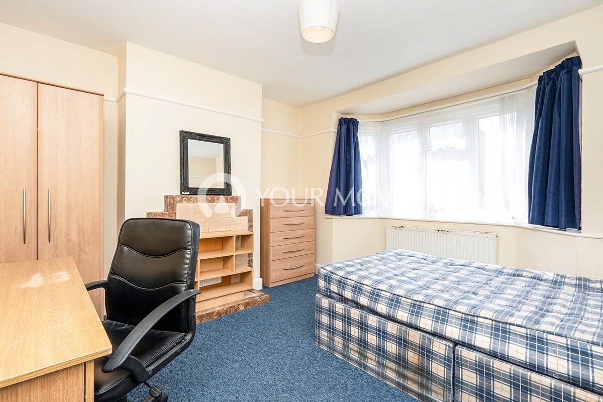 4 bedroom house for rent Coventry Road, Southampton, SO15 2GF UniHomes