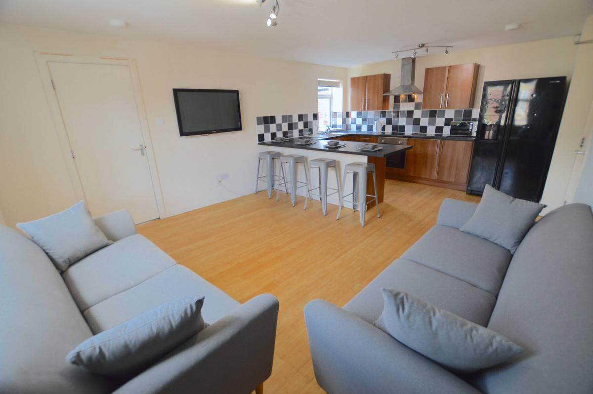 6 bedroom house for rent Stannington Place, Newcastle, NE6 5HT UniHomes