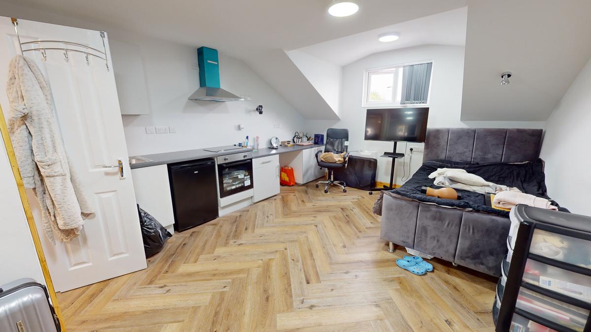 5 bedroom house for rent Harrow Road, Birmingham, B29 7DW UniHomes