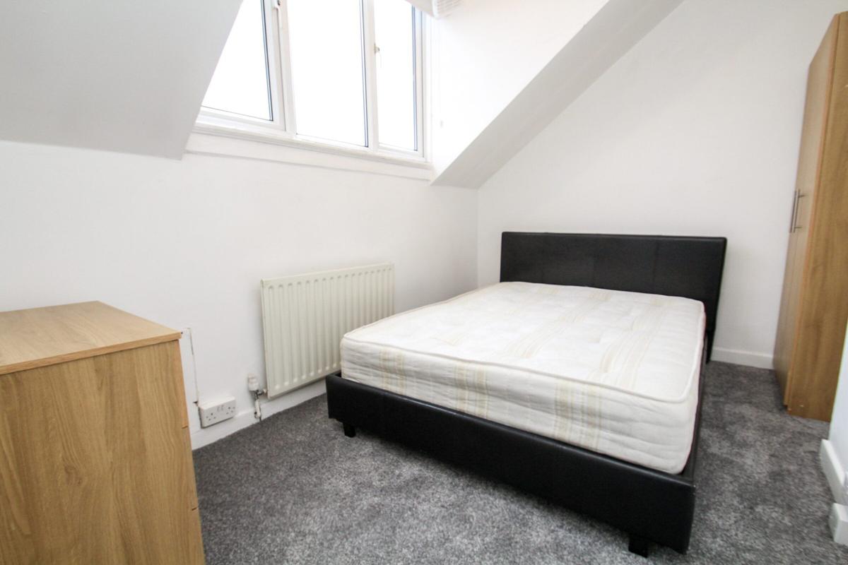 4 bedroom house for rent Hessle Terrace, Leeds, LS6 1EQ UniHomes