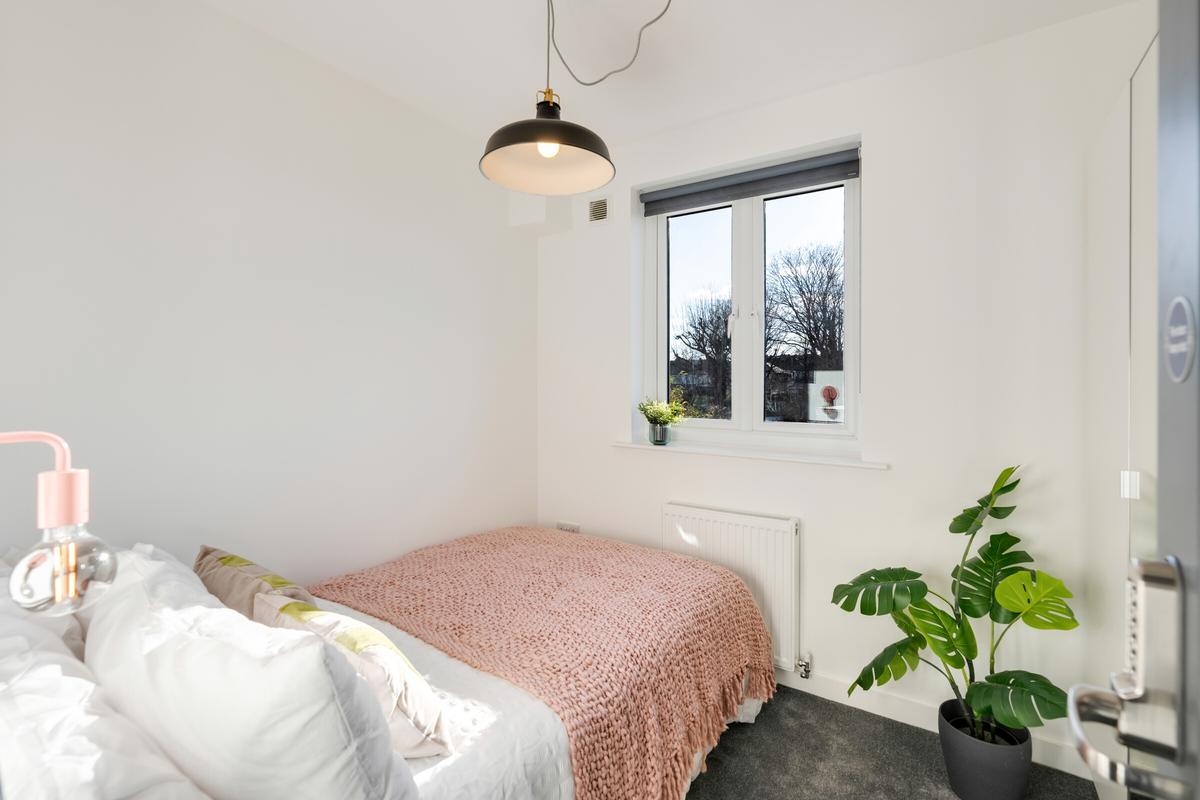 7 bedroom house for rent Warren Road, Bristol, BS34 7EJ UniHomes