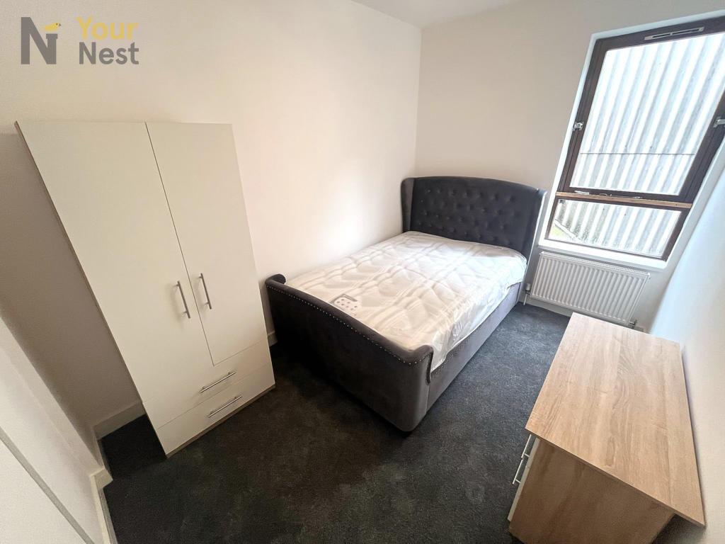 2 bedroom apartment for rent Burley Road, Leeds, LS3 1JP UniHomes