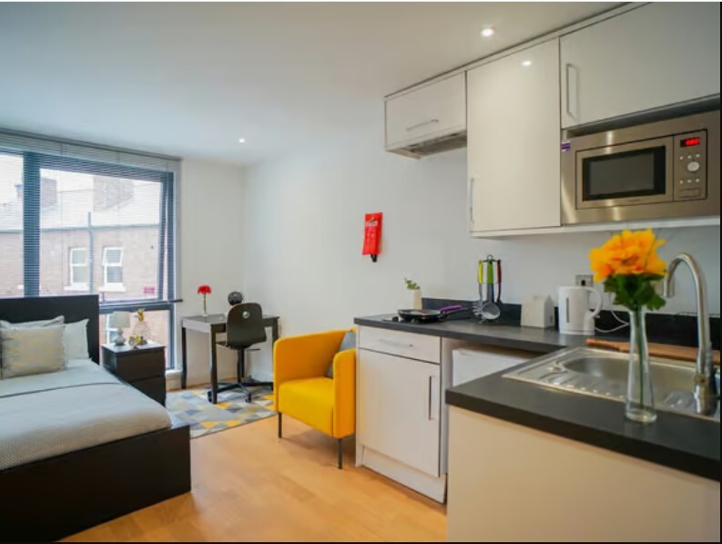 1 bedroom apartment on Furnace Hill, West Bar, Sheffield