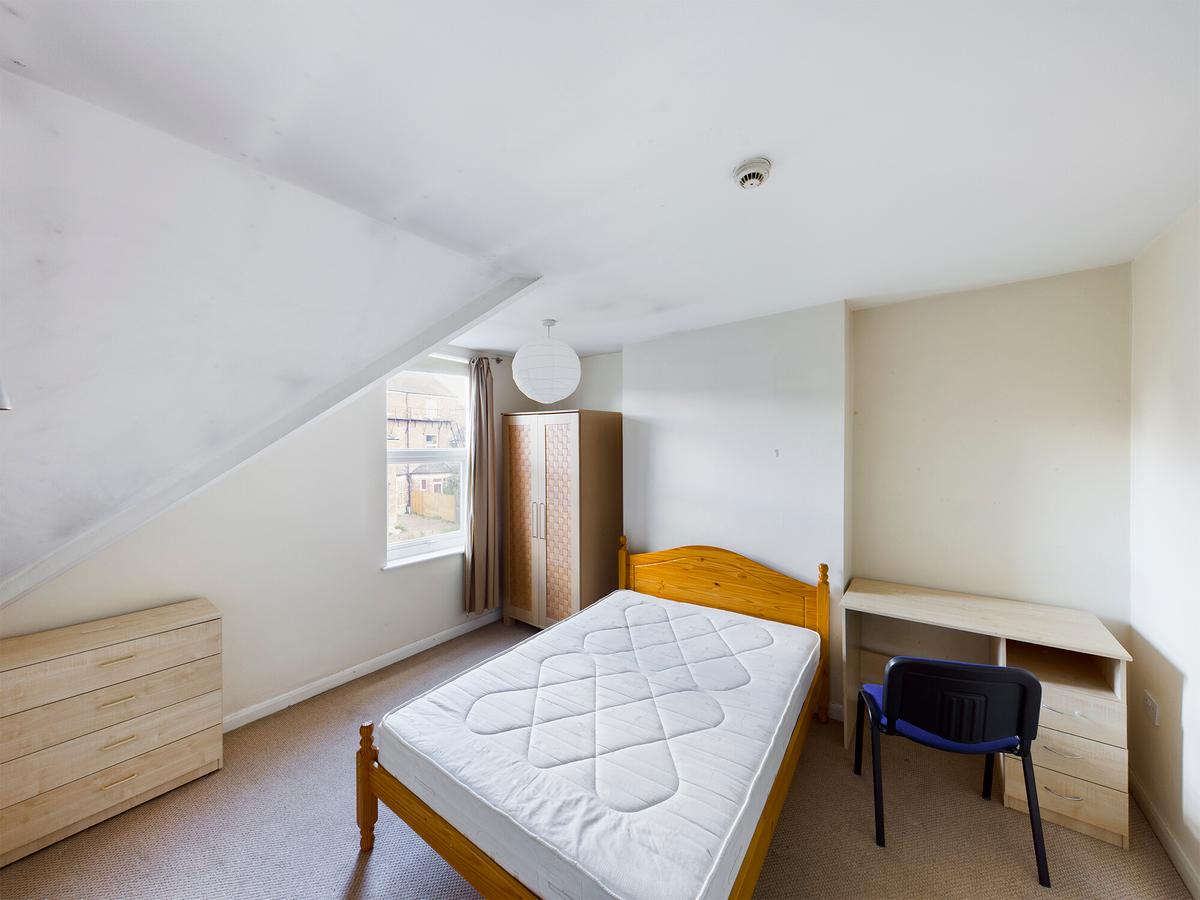 5 bedroom house for rent Burford Road, Nottingham, NG7 6BD UniHomes