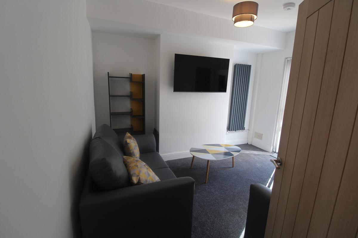 3 bedroom house for rent Uttoxeter Old Road, Derby, DE1 1NG UniHomes