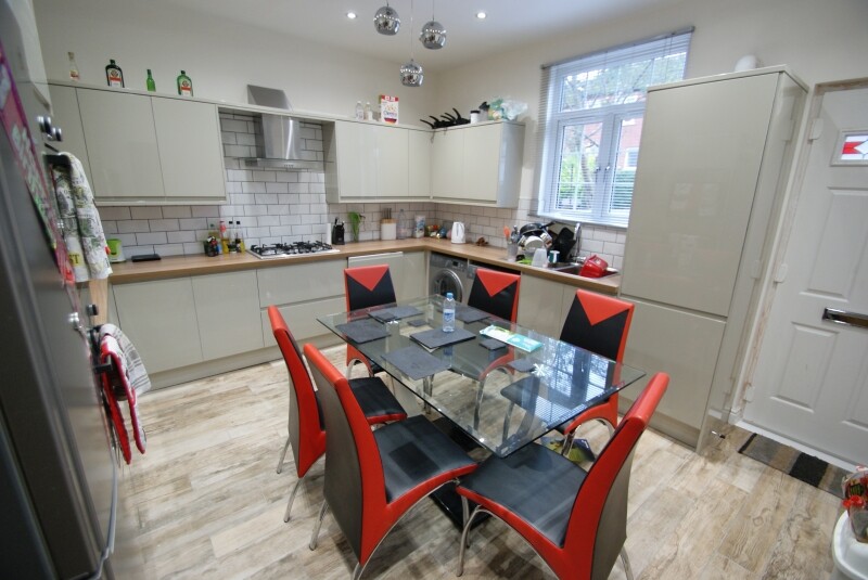 6 bedroom house for rent Hartley Avenue, Leeds, LS6 2LW UniHomes