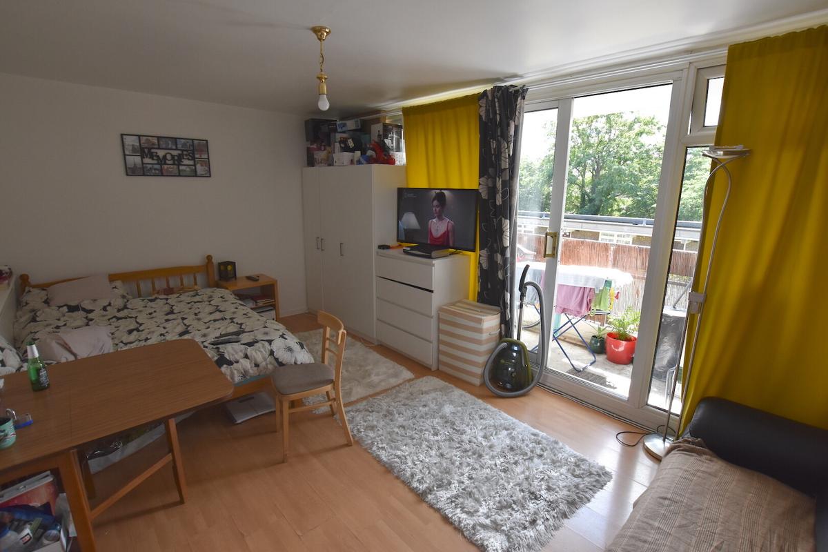 4 bedroom house for rent Dawes Road London, SW6 7RH | UniHomes