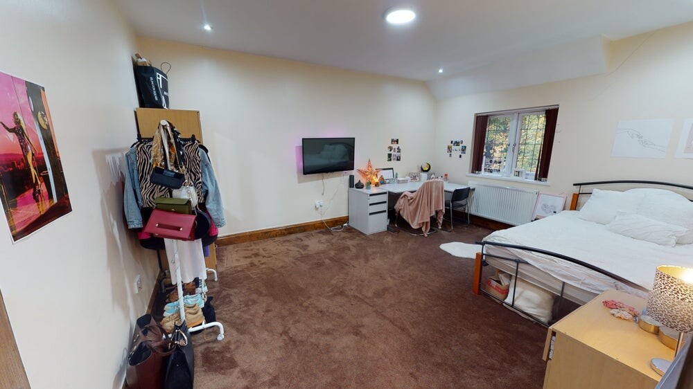 9 bedroom house for rent Bristol Road, Birmingham, B5 7TU UniHomes