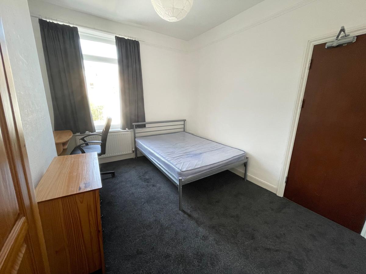 5 bedroom house for rent St. Helens Avenue, Swansea, SA1 4NE UniHomes